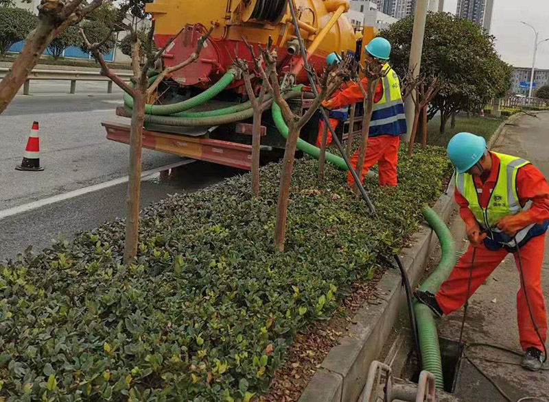 礼纪镇市政管道清淤